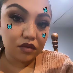 Meet your Posher, Karina